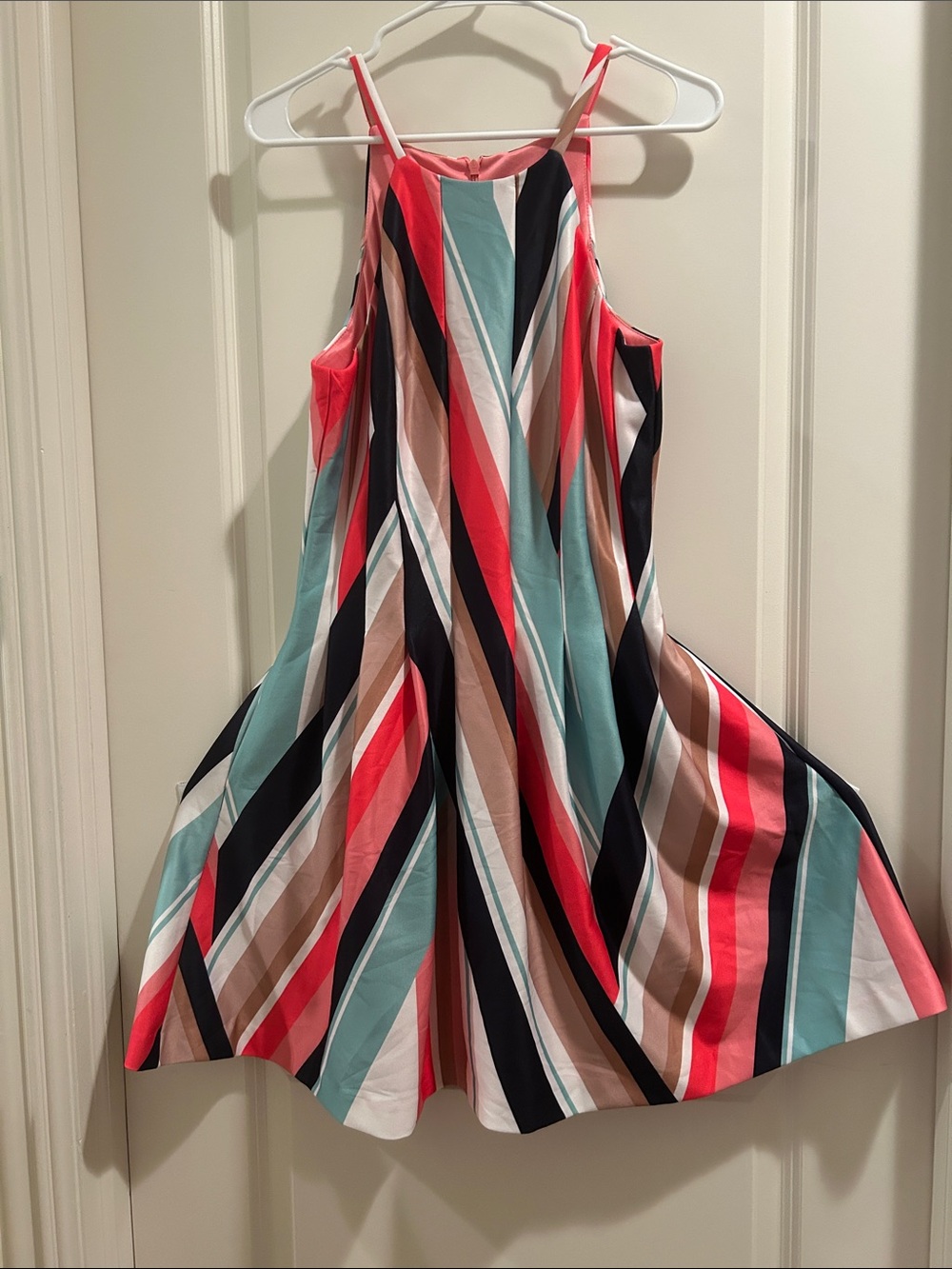 Vince Camuto Striped Spaghetti Strap Racerback Flowy Pleat Skater Dress size 10